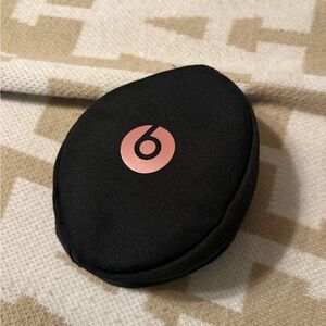 Beats Solo 3 Rose Gold